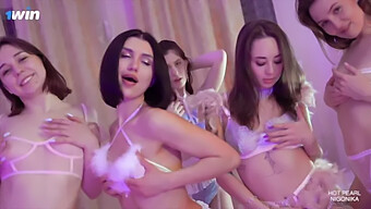 I Crave Group Sex And Love To Please A Crowd In This Steamy Orgy