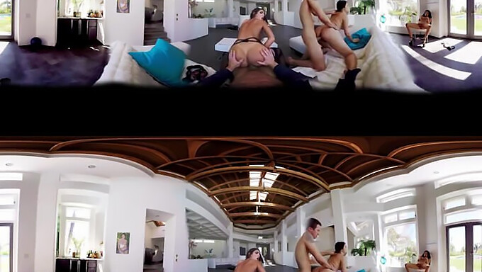 Orgy Vr Dengan Payudara Besar Dan Pantat Yang Realistis Dan Suara Seks Yang Menggoda.