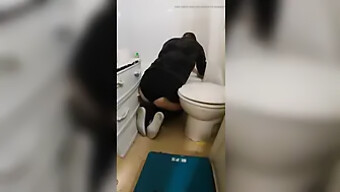 Big Guy Sneaks In A Butt Plug While Mature Woman Washes Her Hair